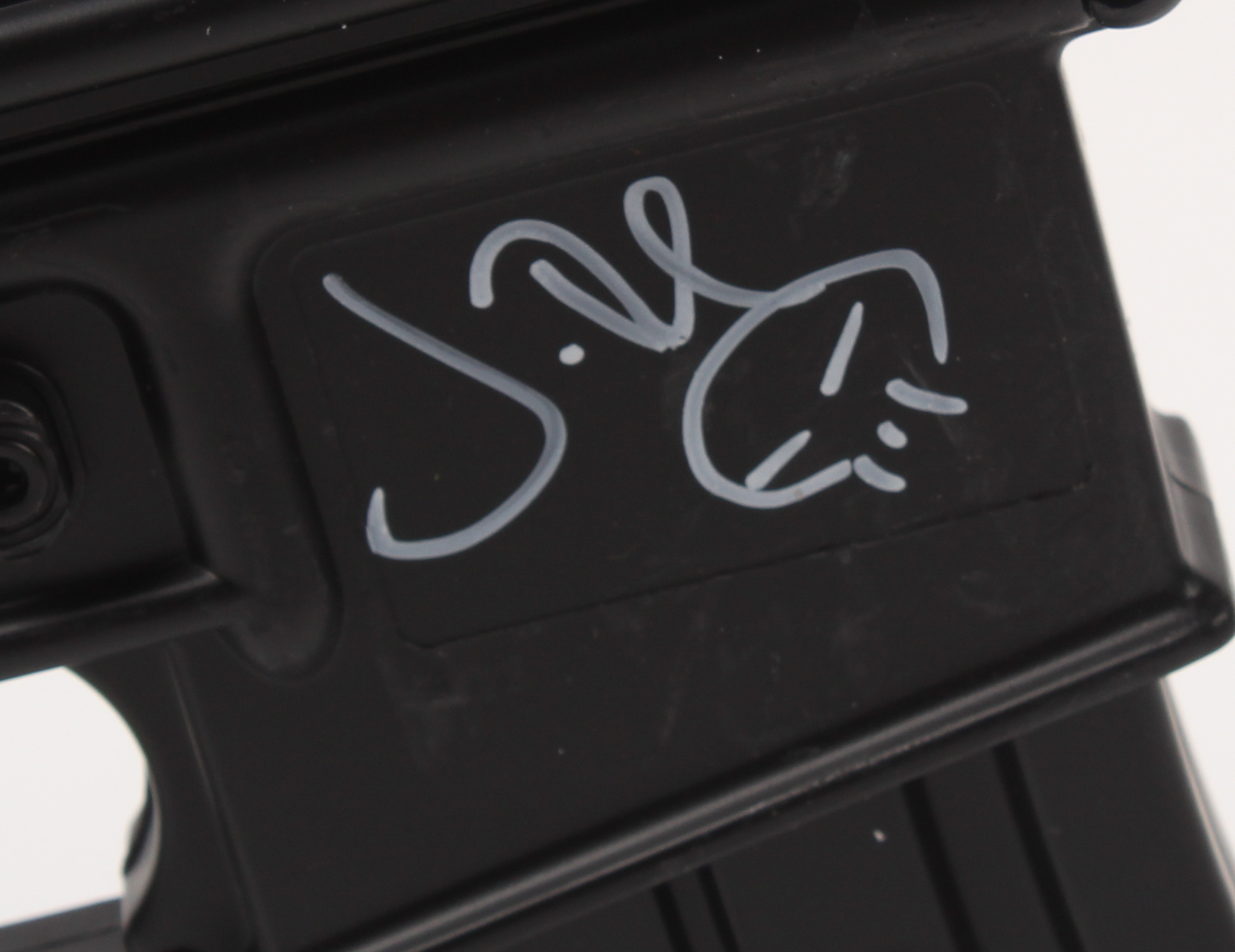 Jon Bernthal Signed Full-Size "Punisher" Replica Assault Rifle Airsoft Gun with Hand-Drawn Punisher Skull (Radtke COA) at PristineAuction.com Jon Bernthal Signed Full-Size "Punisher" Replica Assault Rifle Airsoft Gun with Hand-Drawn Punisher Skull (Radtke COA) at PristineAuction.com