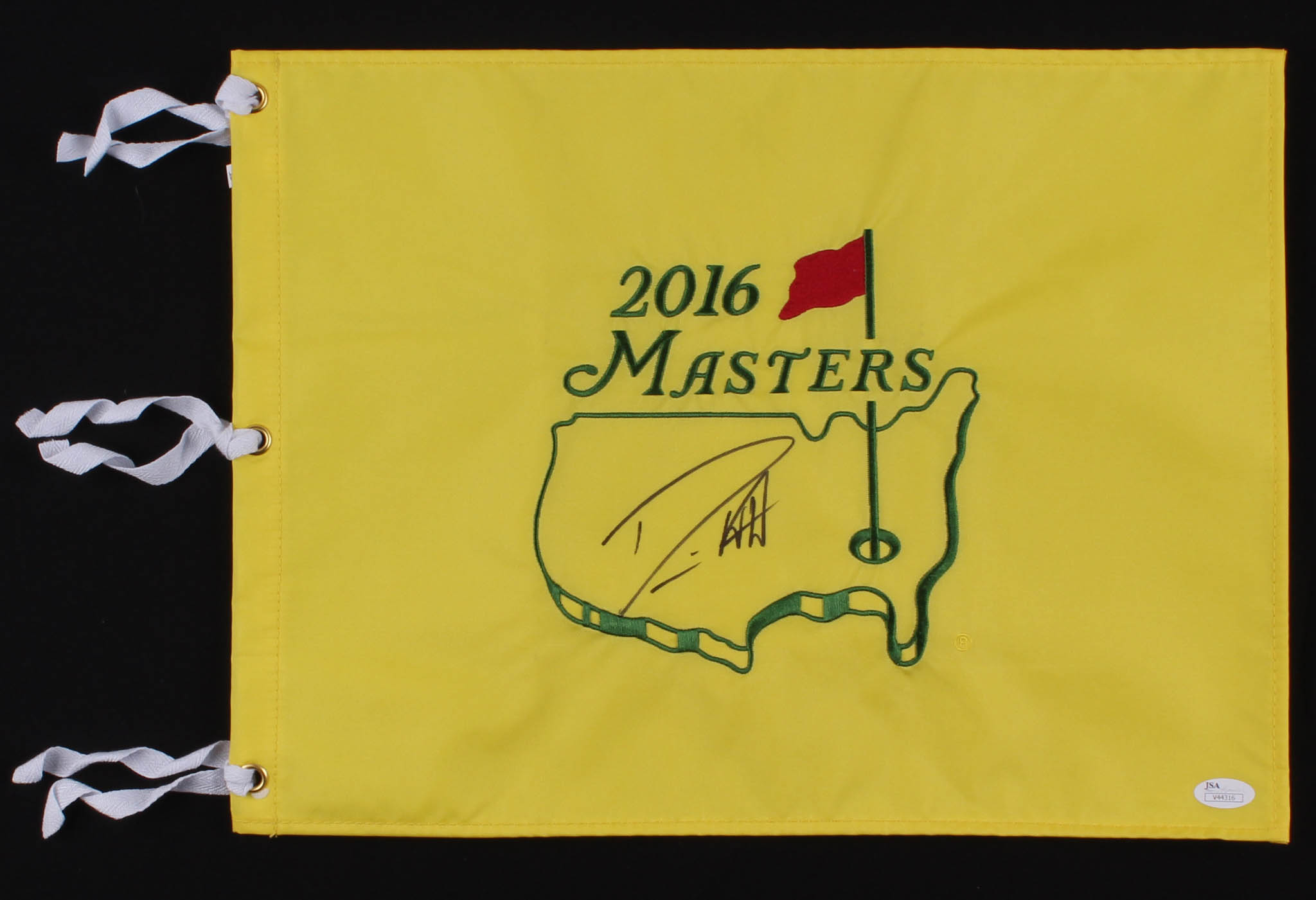Danny Willett Signed 2016 Masters Tournament Pin Flag (JSA COA) at PristineAuction.com Danny Willett Signed 2016 Masters Tournament Pin Flag (JSA COA) at PristineAuction.com
