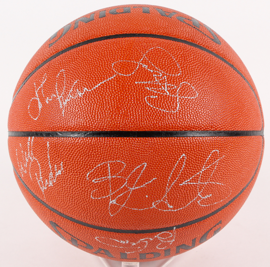 1991-92 Bulls Game Ball Series Basketball Team-Signed By (12) With Michael Jordan, Scottie Pippen, Horace Grant, John Paxton (JSA ALOA) at PristineAuction.com 1991-92 Bulls Game Ball Series Basketball Team-Signed By (12) With Michael Jordan, Scottie Pippen, Horace Grant, John Paxton (JSA ALOA) at PristineAuction.com