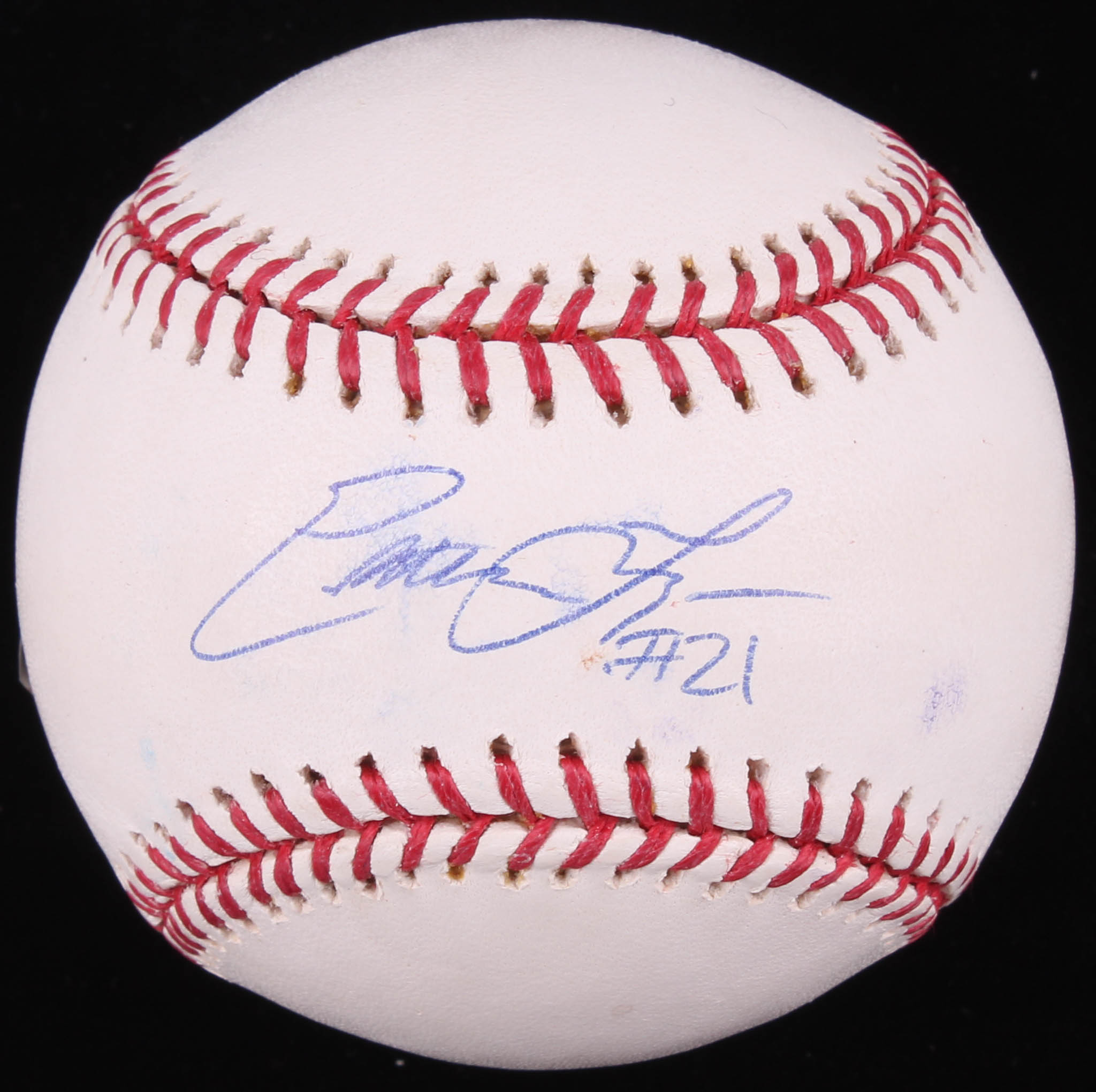 Greg Maddux Signed OML Baseball (Mounted Memories COA) at PristineAuction.com Greg Maddux Signed OML Baseball (Mounted Memories COA) at PristineAuction.com