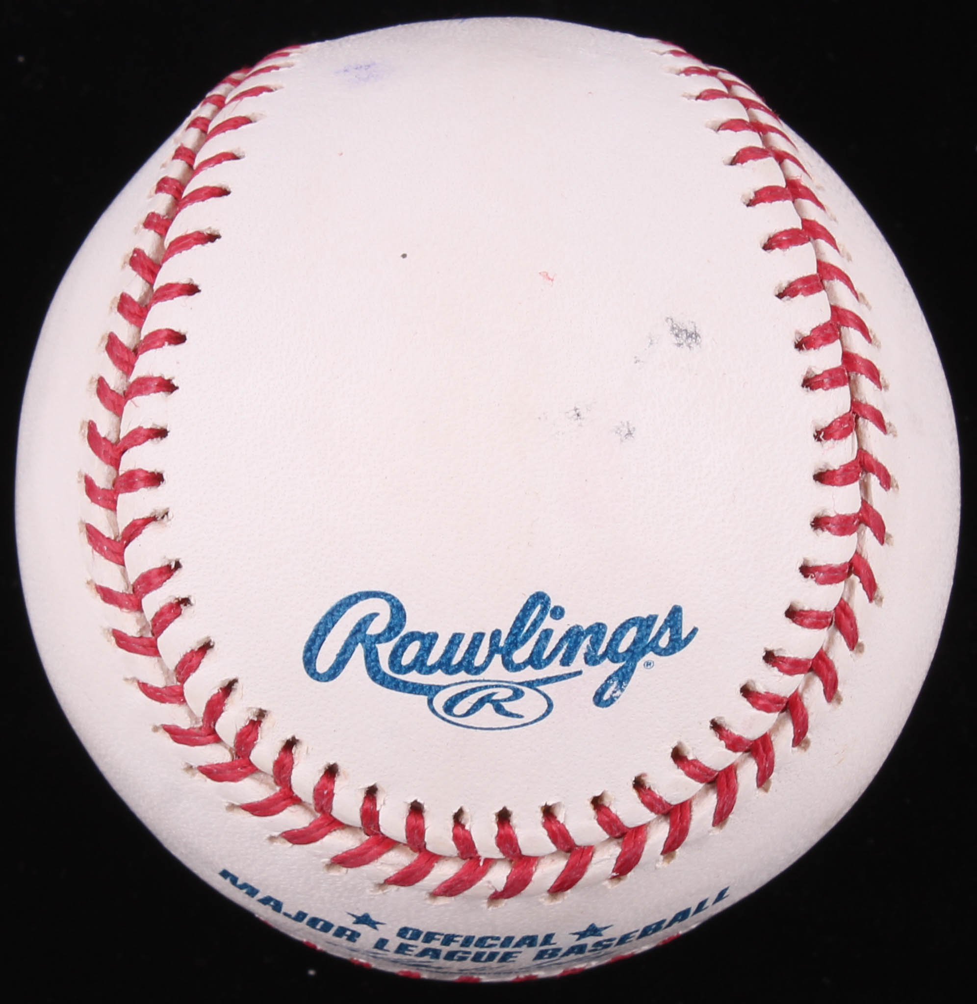 Greg Maddux Signed OML Baseball (Mounted Memories COA) at PristineAuction.com Greg Maddux Signed OML Baseball (Mounted Memories COA) at PristineAuction.com