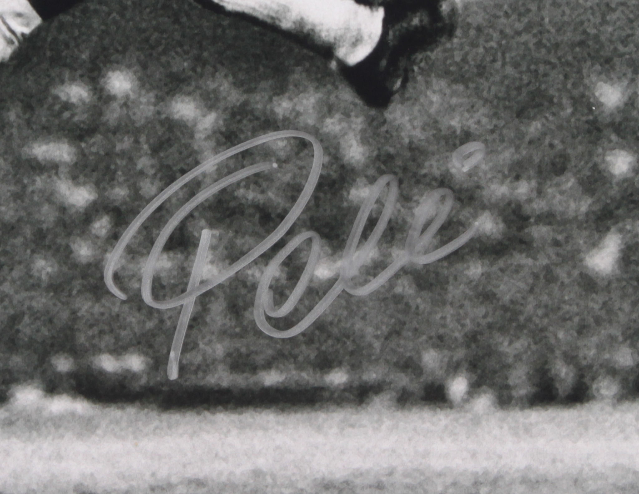 Pele Signed 1965 Bicycle Kick 16x20 Photo (PSA COA) at PristineAuction.com Pele Signed 1965 Bicycle Kick 16x20 Photo (PSA COA) at PristineAuction.com