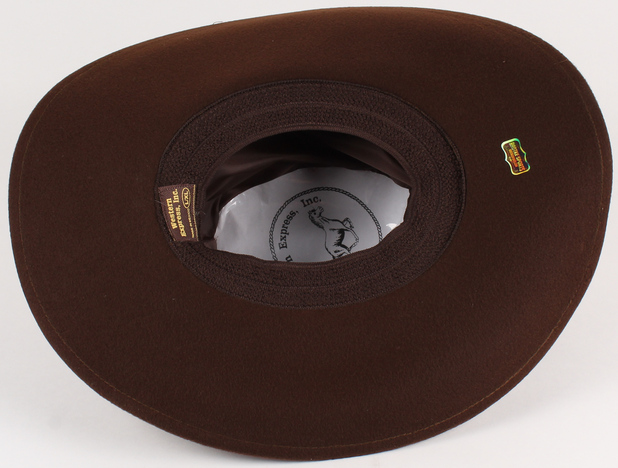 Chandler Riggs Signed "The Walking Dead" Carl Grimes Sheriff Hat (Radke Hologram) at PristineAuction.com Chandler Riggs Signed "The Walking Dead" Carl Grimes Sheriff Hat (Radke Hologram) at PristineAuction.com