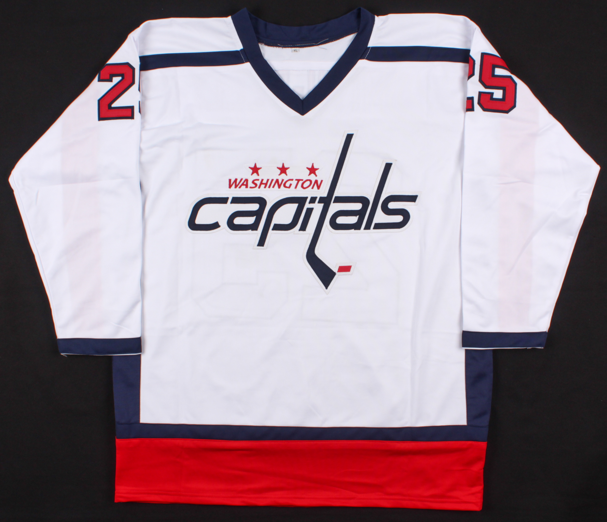 Devante Smith-Pelly Signed Capitals Jersey (JSA COA) at PristineAuction.com Devante Smith-Pelly Signed Capitals Jersey (JSA COA) at PristineAuction.com