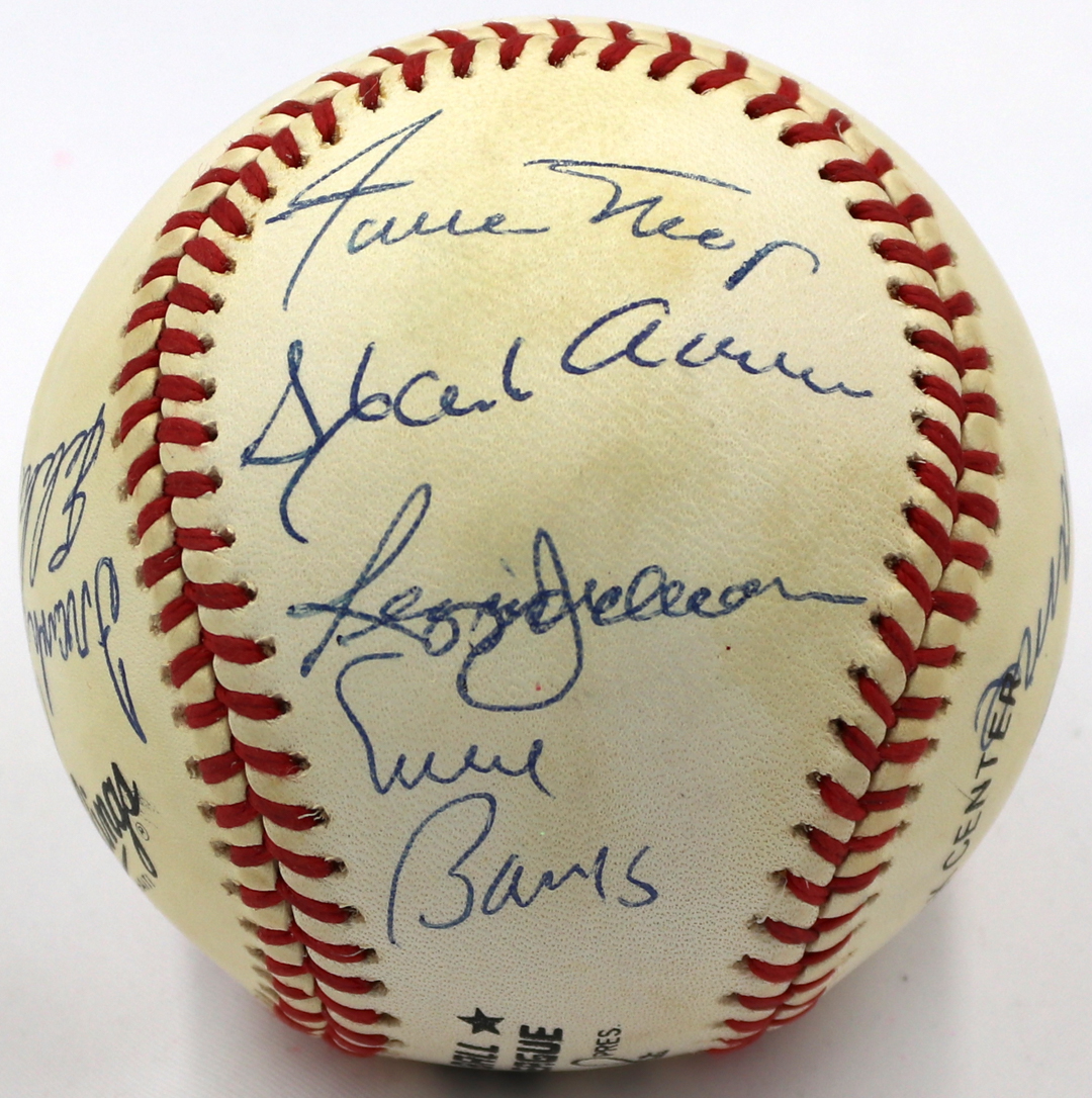 500 Home Run Club ONL Baseball Signed by (11) with Mickey Mantle, Ted Williams, Eddie Mathews, Reggie Jackson, Frank Robinson (JSA LOA) at PristineAuction.com 500 Home Run Club ONL Baseball Signed by (11) with Mickey Mantle, Ted Williams, Eddie Mathews, Reggie Jackson, Frank Robinson (JSA LOA) at PristineAuction.com