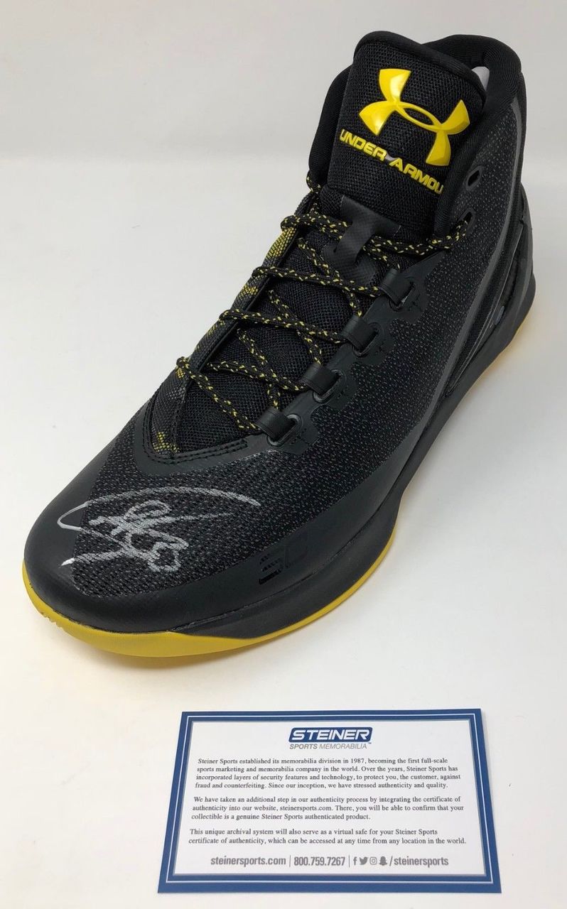Stephen Curry Signed Curry 3 Under Armor Basketball Shoe (Steiner COA) at PristineAuction.com Stephen Curry Signed Curry 3 Under Armor Basketball Shoe (Steiner COA) at PristineAuction.com