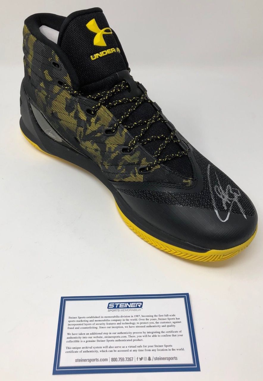 Stephen Curry Signed Curry 3 Under Armor Basketball Shoe (Steiner COA) at PristineAuction.com Stephen Curry Signed Curry 3 Under Armor Basketball Shoe (Steiner COA) at PristineAuction.com