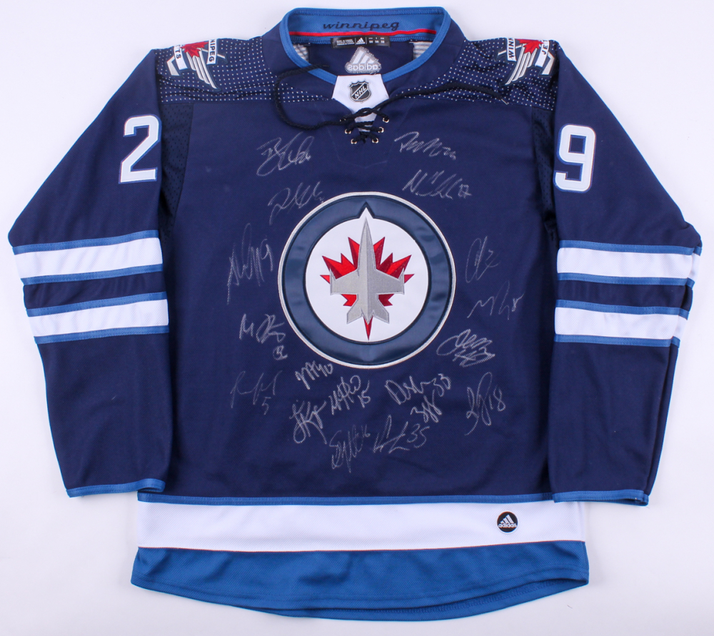 Jets Jersey Signed by (19) Including Patrick Laine, Bryan Little, Dustin Byfuglien, Blake Wheeler (JSA ALOA) at PristineAuction.com Jets Jersey Signed by (19) Including Patrick Laine, Bryan Little, Dustin Byfuglien, Blake Wheeler (JSA ALOA) at PristineAuction.com